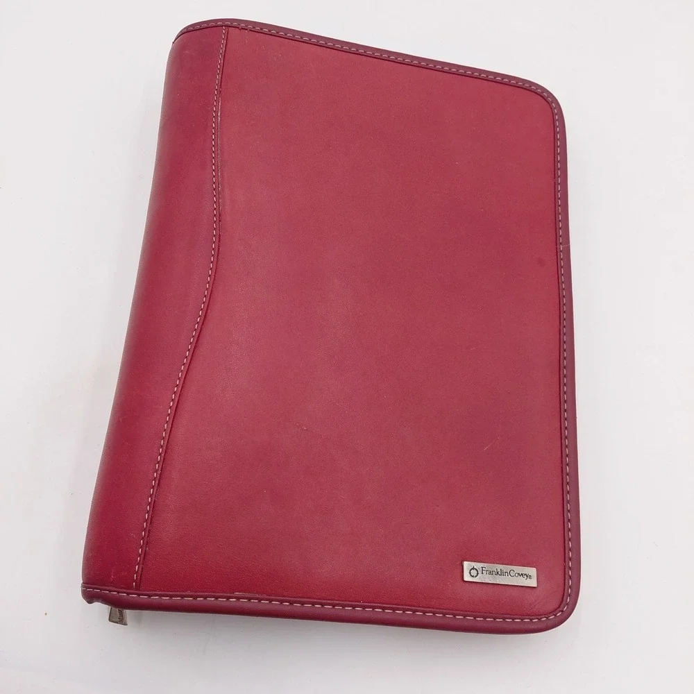 Franklin Covey Red Leather Zip Planner 7 Ring Binder Vtg 11